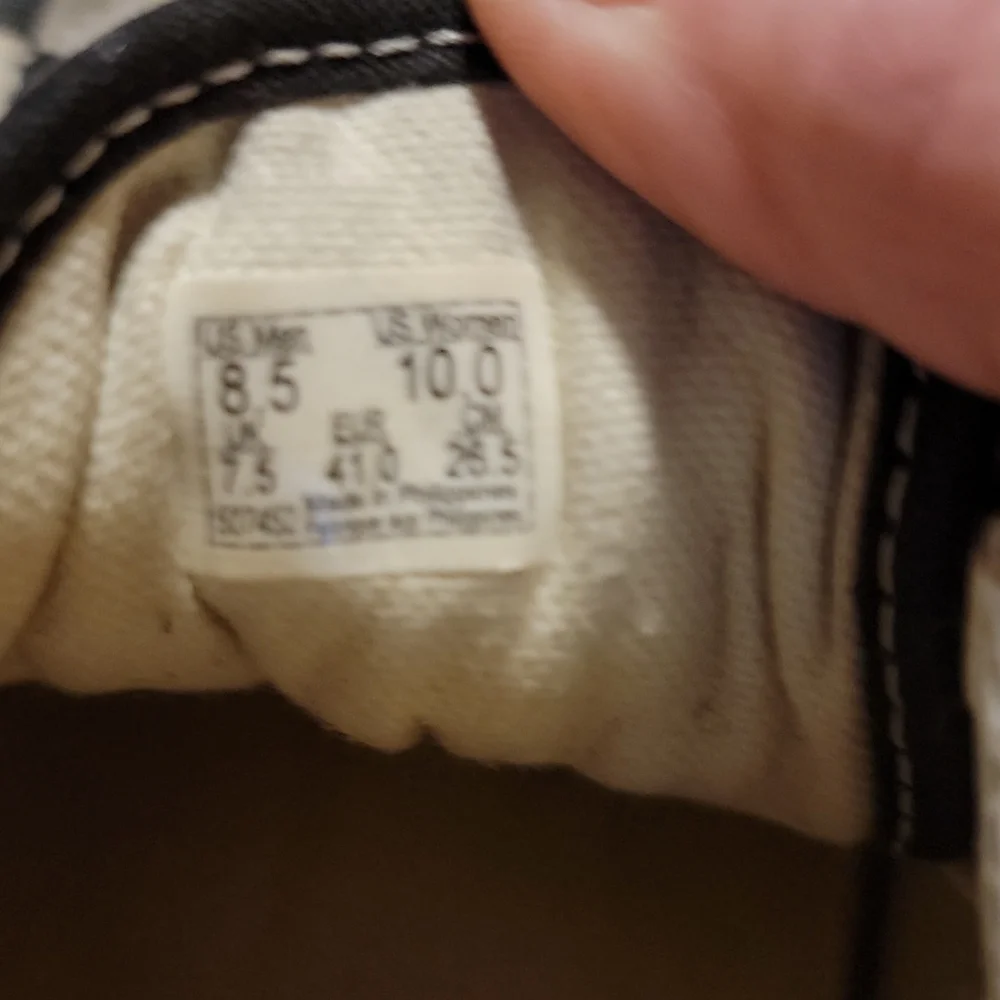 Vans - Picture 5 of 6